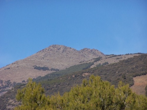 Doble cumbre del cerro del Almirez